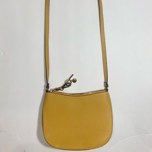 New H&M yellow cross body bag never used